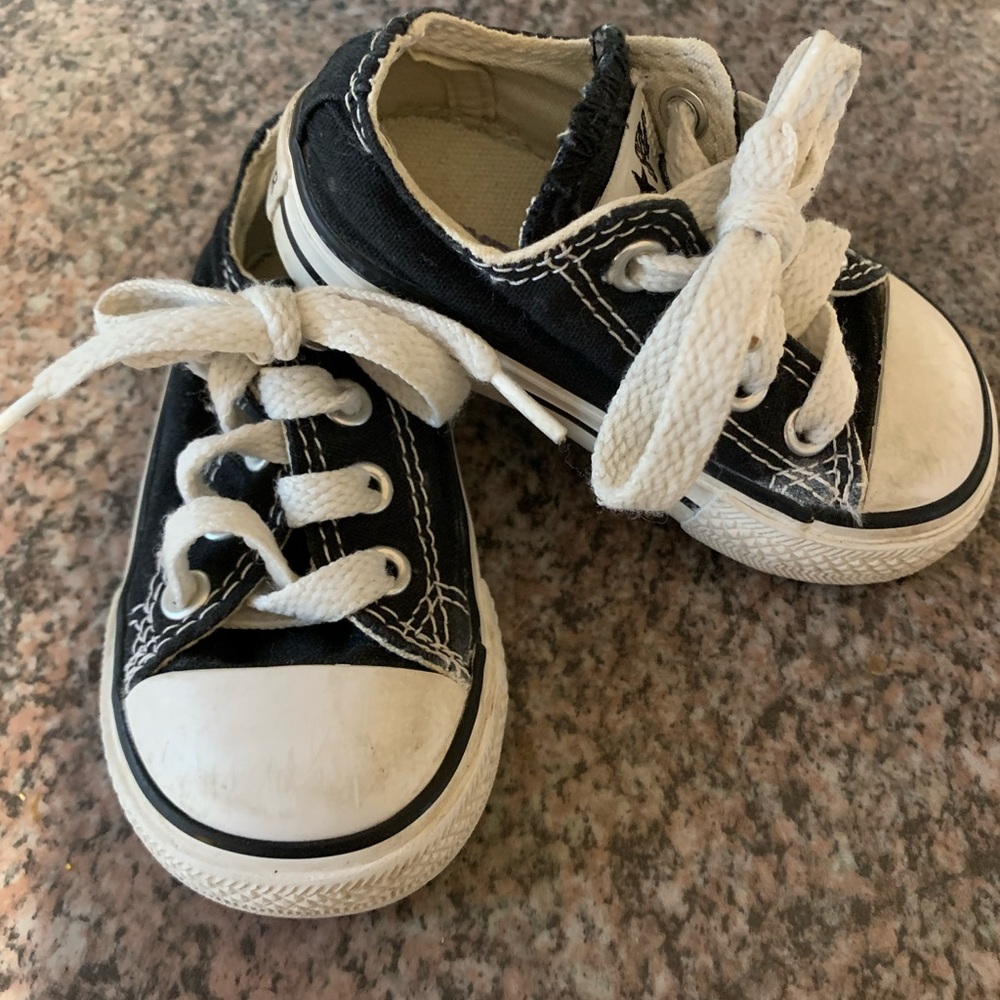 Converse  All Star baby toddler size 4 runners